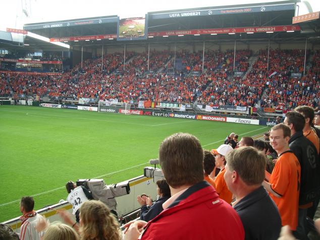 west stand2