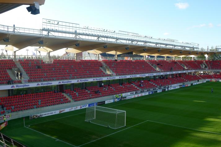 west stand1