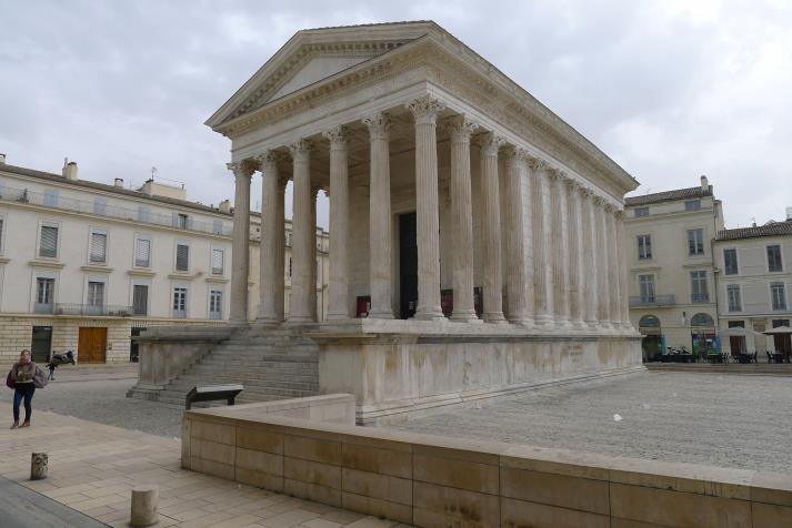 maison carree