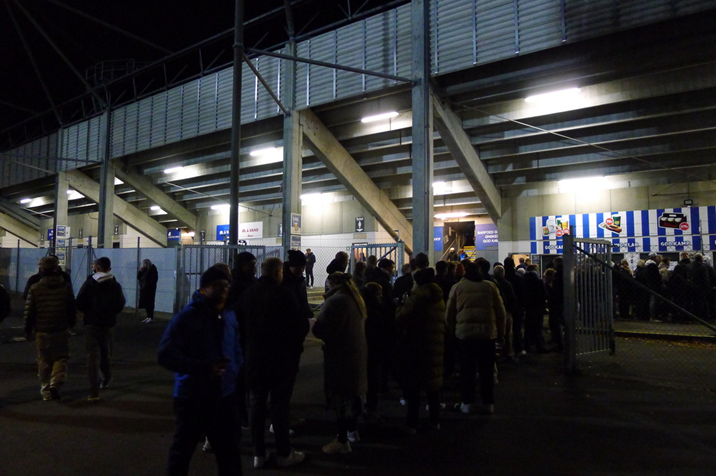 Queue.JPG