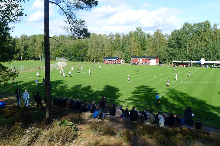 Pukevallen-vy2.JPG