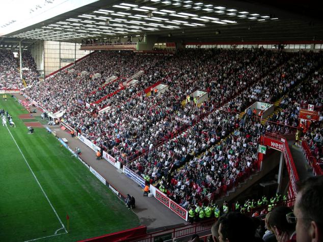 global windows stand2