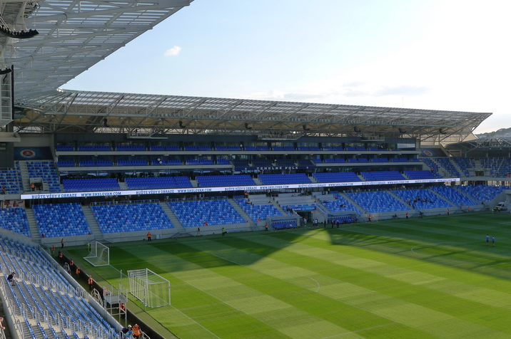 West-Stand1.JPG