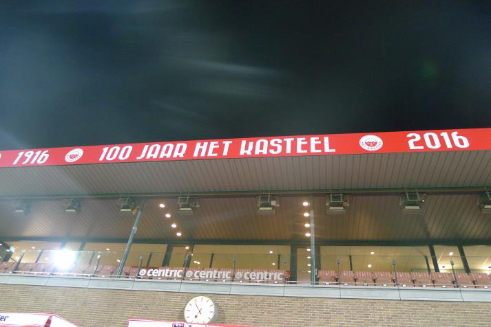 100 jahr het kasteel