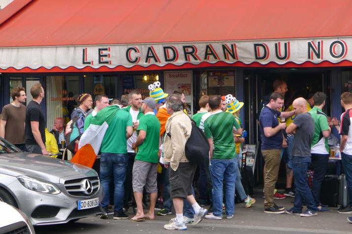 fans mixing