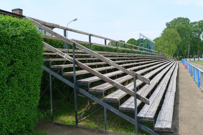 west stand1