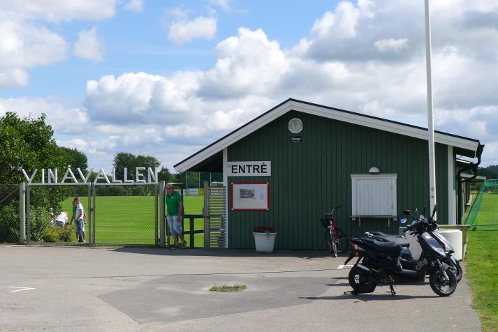 vin&aring;vallen, entrance