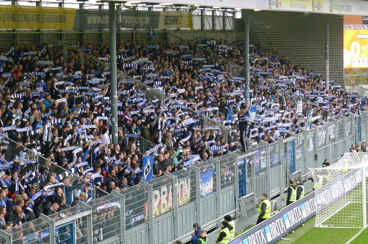 HSV-fans.JPG